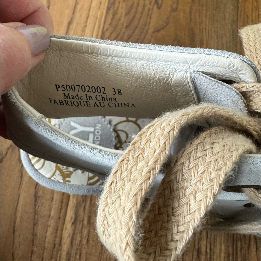 Fly London Women’s Yaba Lace Up Wedge in Concrete Suede 38 US 7.5 Like New - Picture 4 of 5